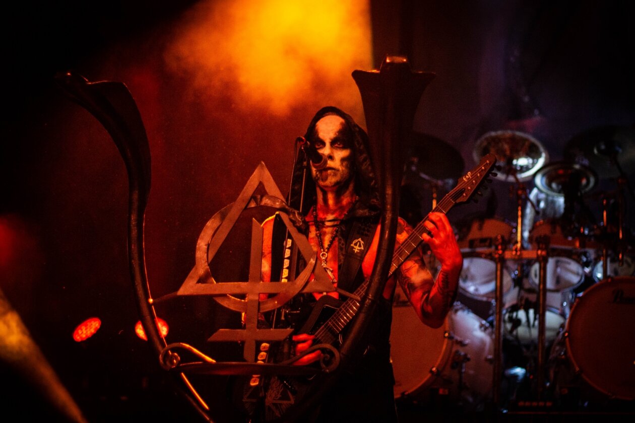 "Opvs Contra Natvram": Behemoth auf European Siege Tour. Co-Headliner: Arch Enemy. – Behemoth in Berlin.