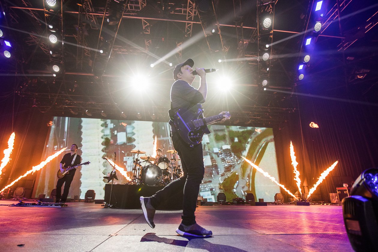 Auf "Mania"-Tour in Good Ol' Germany. – Fall Out Boy.