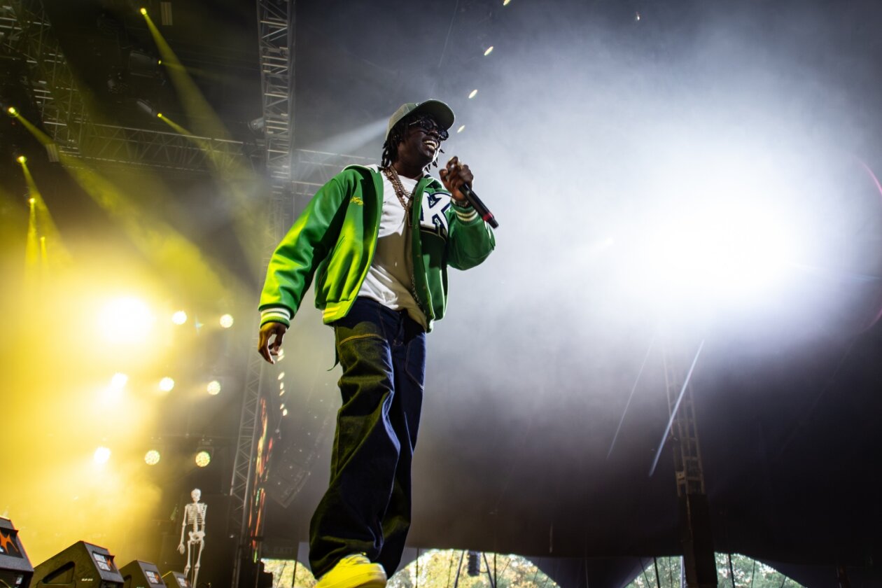 Star-Schaulaufen in Dänemark: Kendrick Lamar, Queens Of The Stone Age, Busta Rhymes, Lil Nas X u.v.a. – Rema.