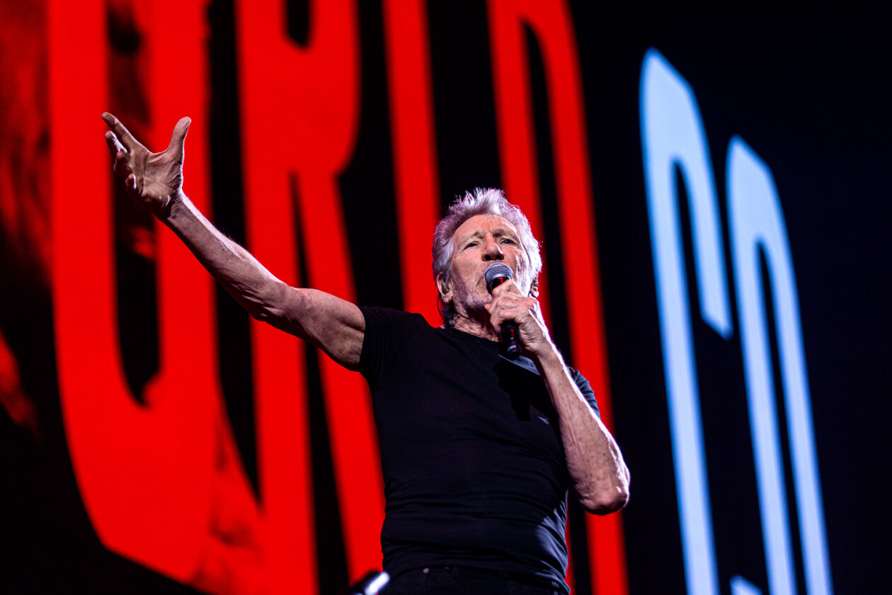 Pro- und Anti-Demos vor der Halle, drinnen Pink Floyd- und Waters-Solosongs. – Roger Waters.
