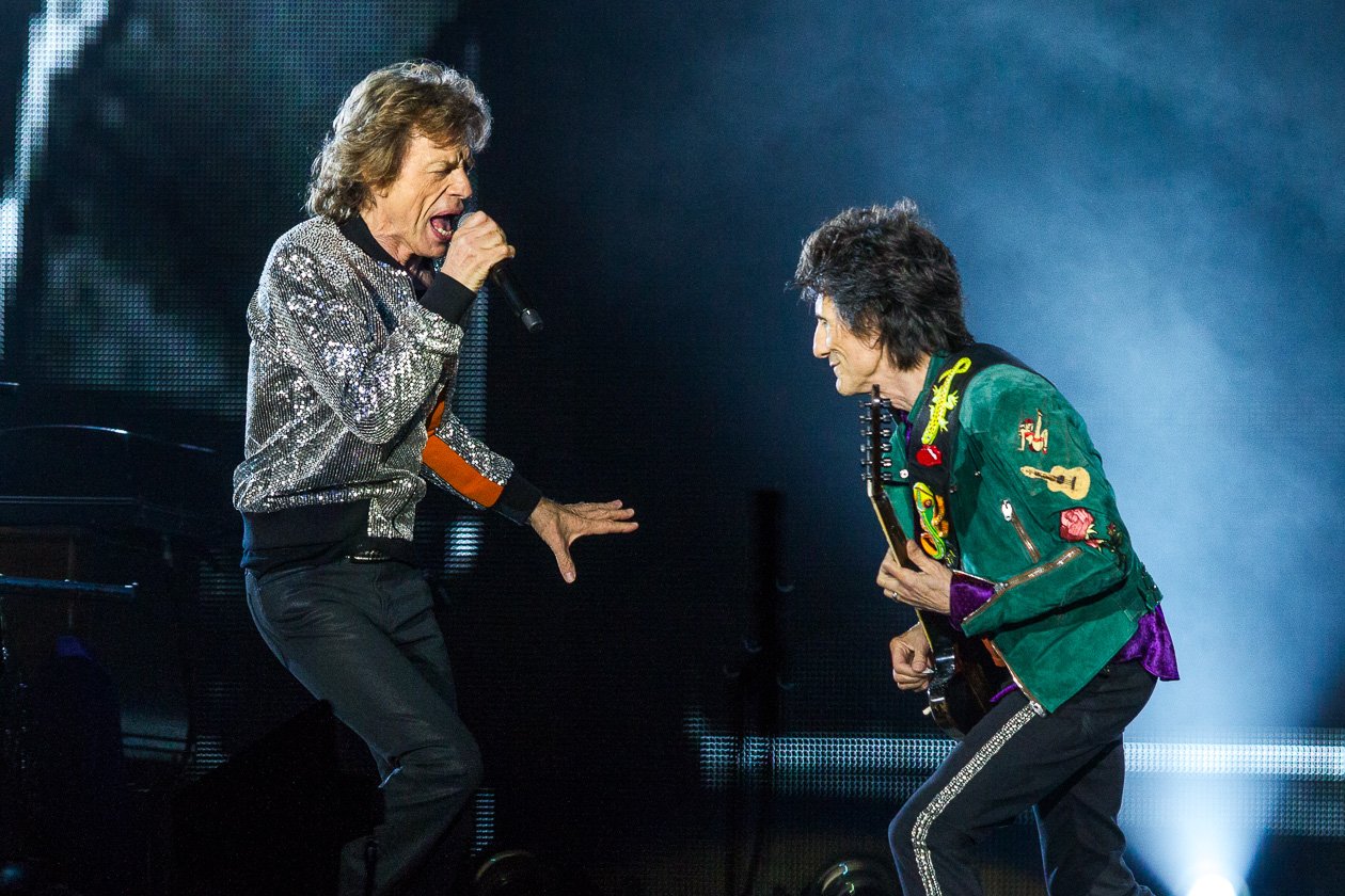 Rolling Stones – Mick Jagger, Keith Richards, Charlie Watts und Ron Wood zum Auftakt der "No Filter"-Europatour in Hamburg. – ... spielten die Stones Klassiker wie "Play With Fire" oder "Under My Thumb".