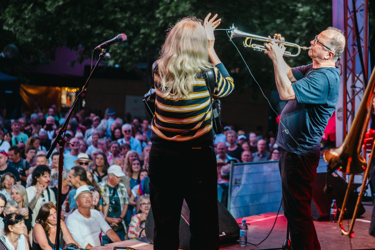 Das Berliner Kollektiv war das Highlight bei der 25. Ausgabe des Festivals. – 17 Hippies.