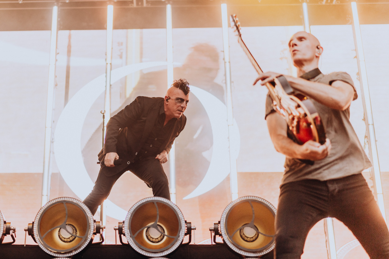 Maynard James Keenan, Billy Howerdel und Co. mit Josh Freese an den Drums. – A Perfect Circle.
