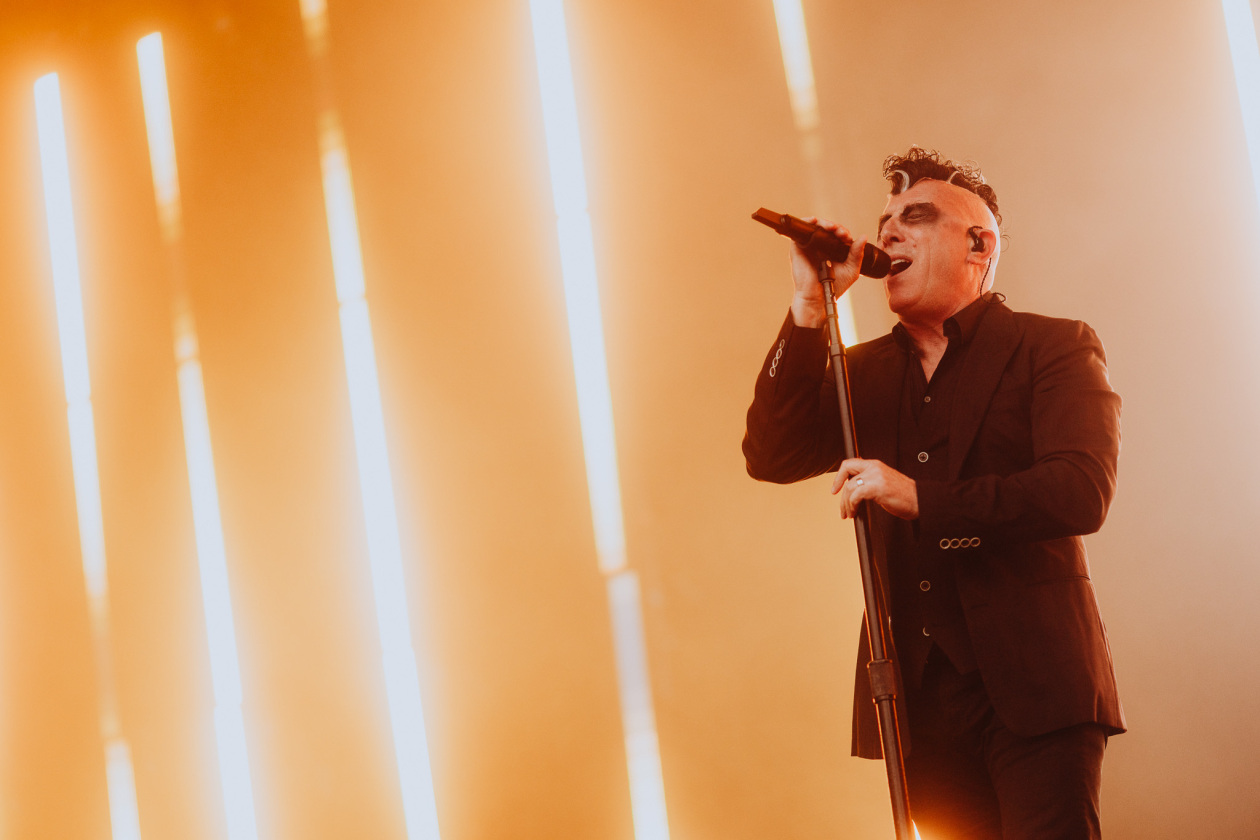 A Perfect Circle – Maynard James Keenan, Billy Howerdel und Co. mit Josh Freese an den Drums. – Maynard James Keenan.