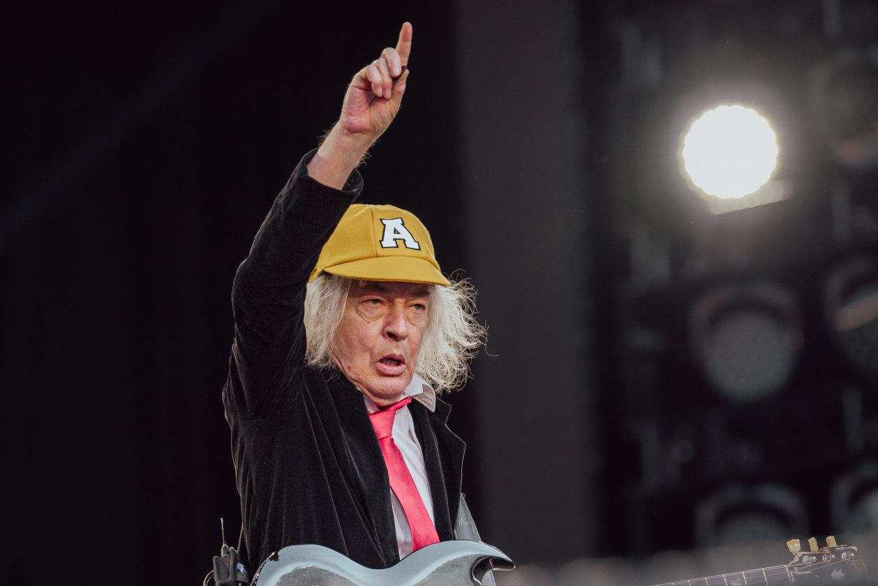AC/DC – Angus Young.