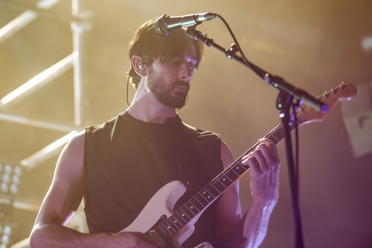 Alex G – Der amerikanische Indie-Liebling vor ausverkauftem Haus. – Sam Acchione.