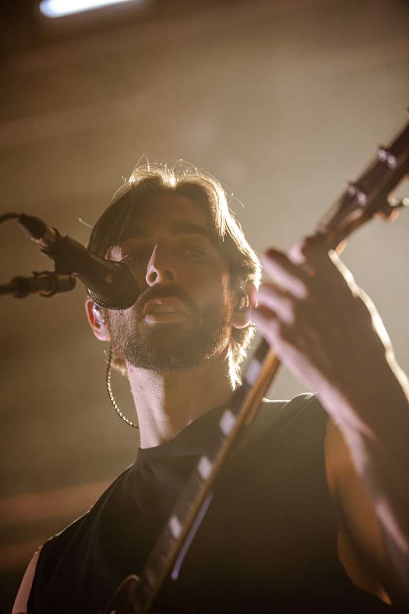 Alex G – Der amerikanische Indie-Liebling vor ausverkauftem Haus. – Sam Acchione.