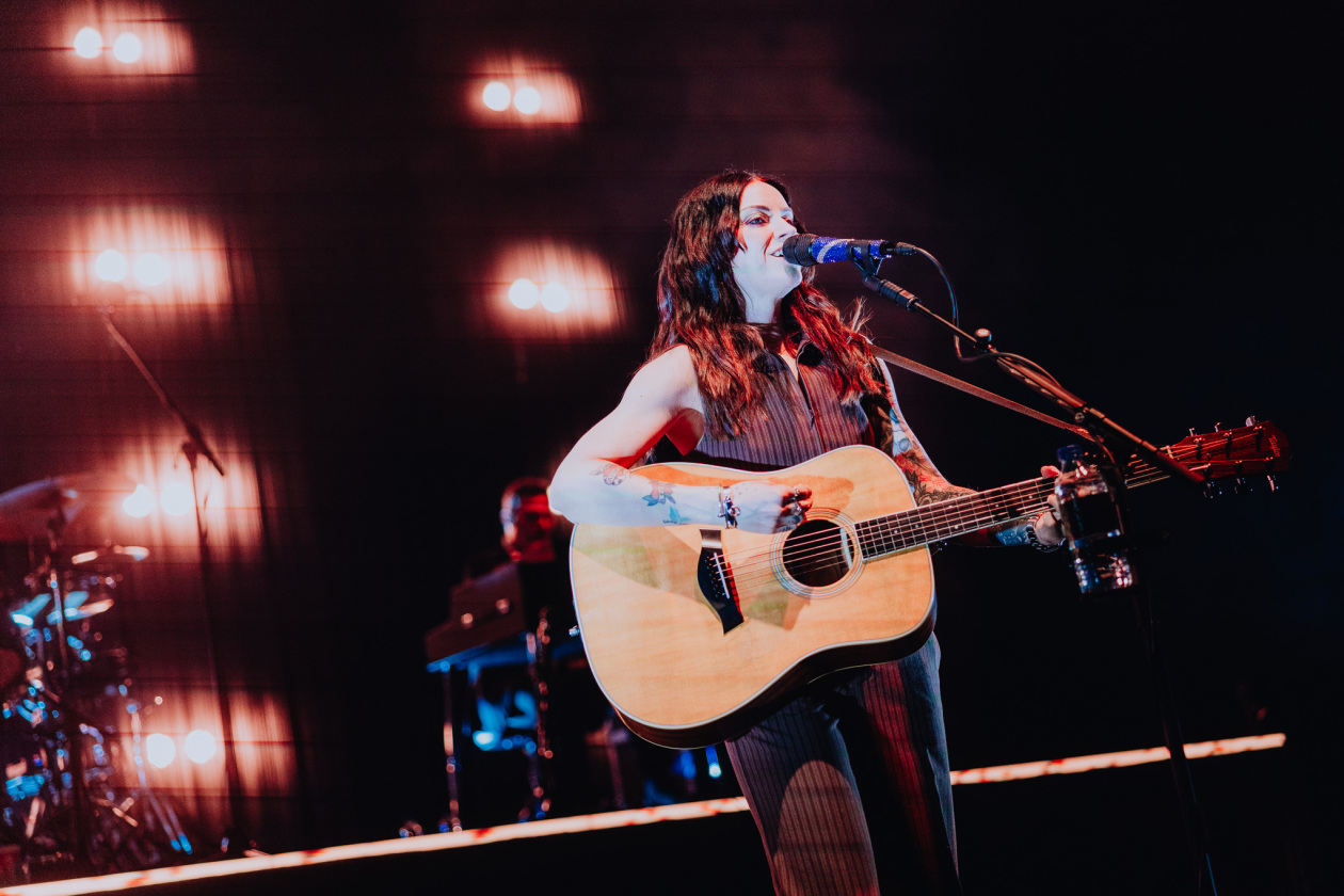Die britische Songer/Songwriterin begeistert die Hauptsstadt auf "Is This What You've Been Waiting For?"-Tour. – Amy Macdonald.