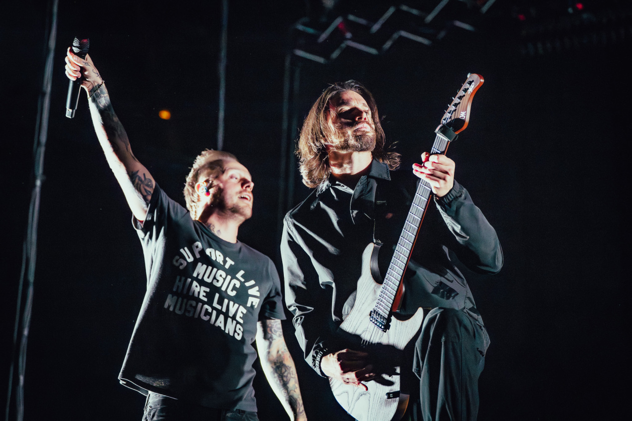 Circlepit und Crowdsurfer: Metalcore-Sternstunde in der Hauptstadt. – Architects.