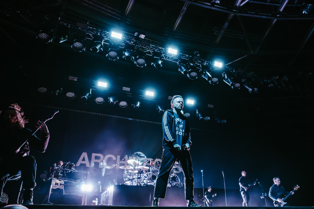 Circlepit und Crowdsurfer: Metalcore-Sternstunde in der Hauptstadt. – Architects.