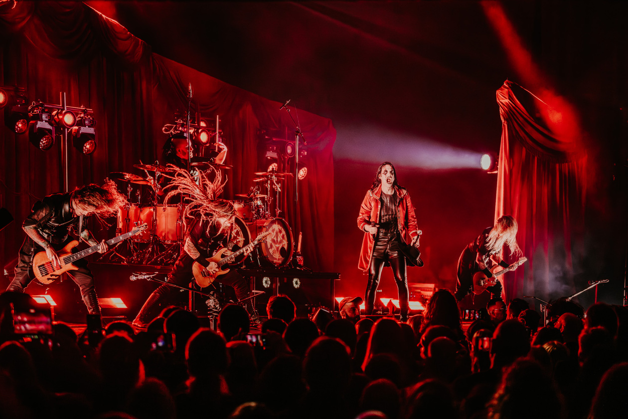 Bombast Metal aus Schweden. – Avatar.