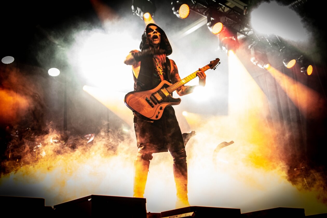 "Opvs Contra Natvram": Behemoth auf European Siege Tour. Co-Headliner: Arch Enemy. – Direkt aus der Hölle.