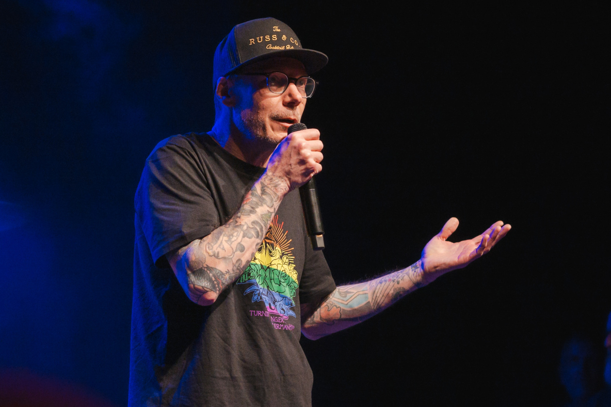 80 Minuten totale Euphorie im kleinen Rahmen: Die Kanadier auf "Billy Talent II"-Jubiläumstour. – Aaron Solowoniuk.