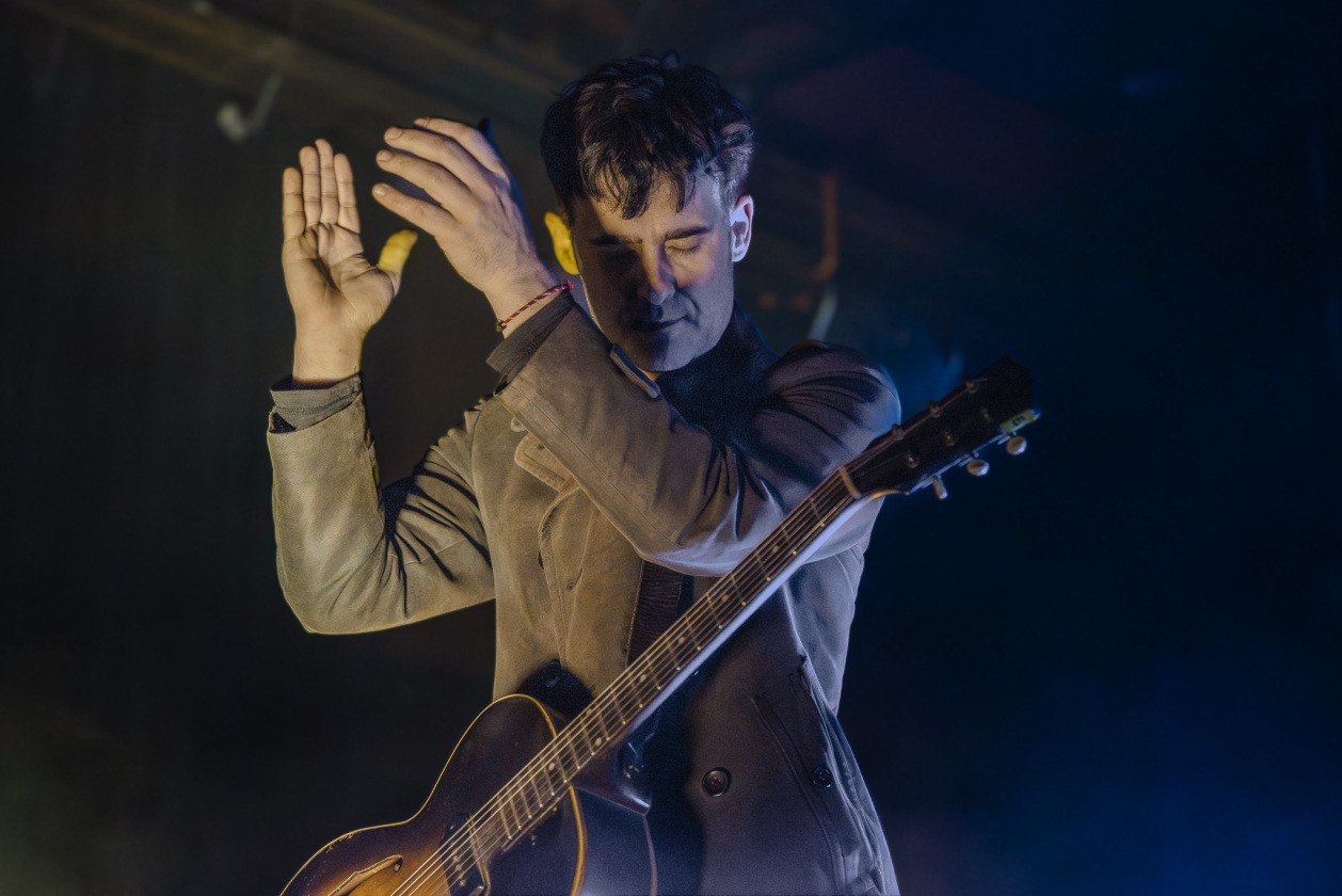 Black Rebel Motorcycle Club – Since 1998: Dunst und Darkness aus San Francisco. – Peter Hayes.