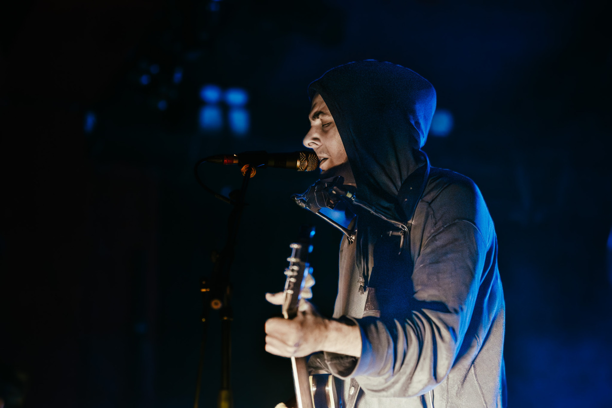 Black Rebel Motorcycle Club – Since 1998: Dunst und Darkness aus San Francisco. – Robert Levon Been.