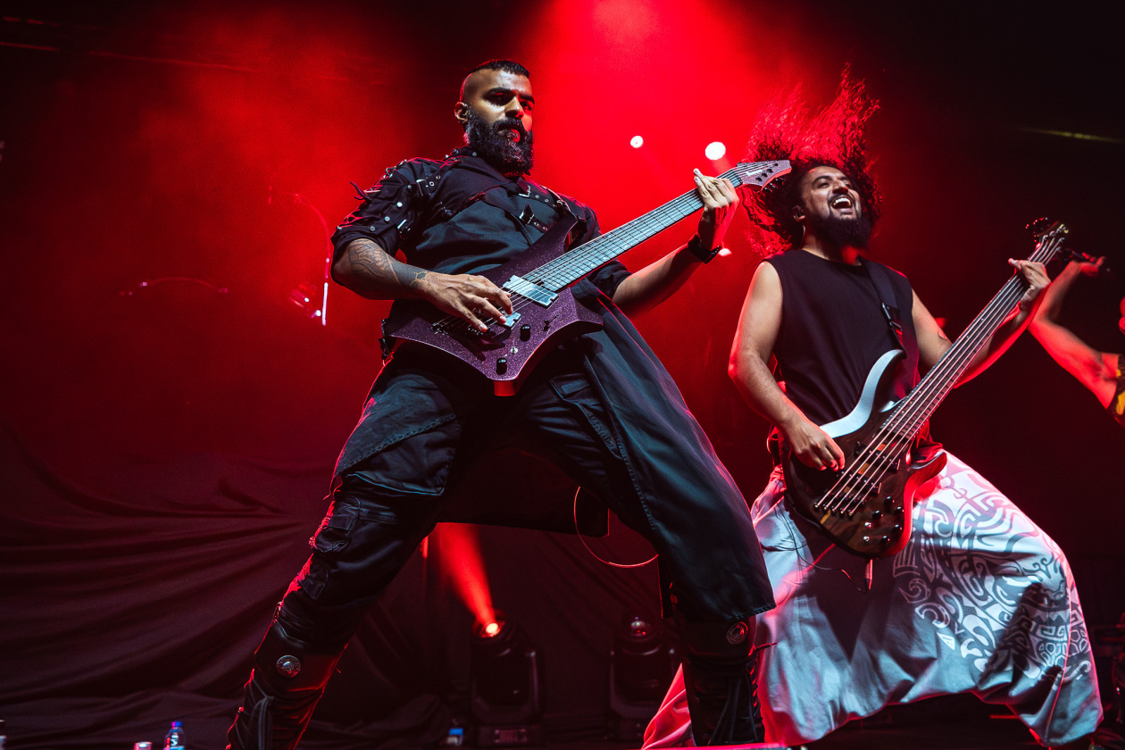 Die Metal-Shootingstars aus Indien live. – Bloodywood.