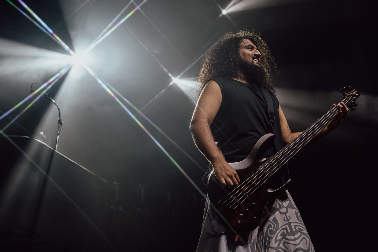 Bloodywood – Die Metal-Shootingstars aus Indien live. – Roshan Roy.