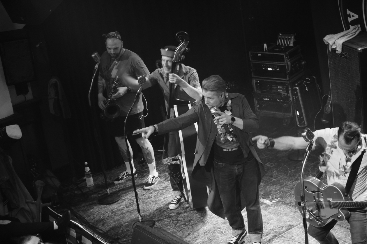 Viel Spielfreude und Energie: die R’n’R/Rockabilly-Institution aus Aschaffenburg. – Boppin' B.