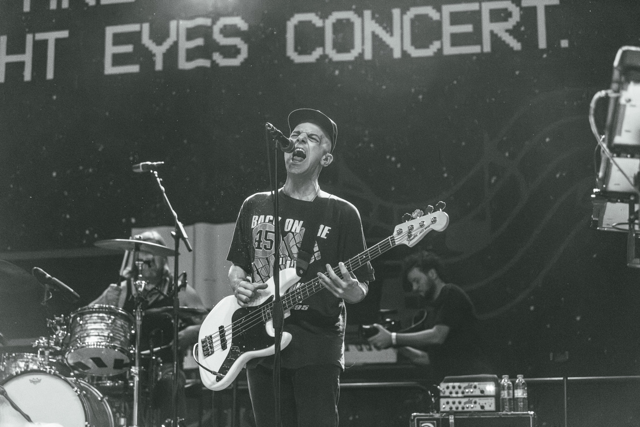 Viel Emotion und Weltschmerz: Conor Oberst und Band verzücken ihre Fans. – Bright Eyes.