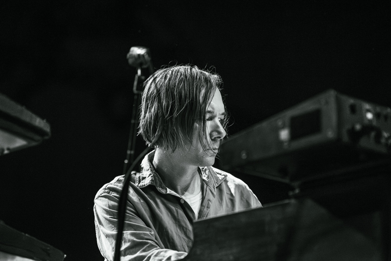 Viel Emotion und Weltschmerz: Conor Oberst und Band verzücken ihre Fans. – Bright Eyes.