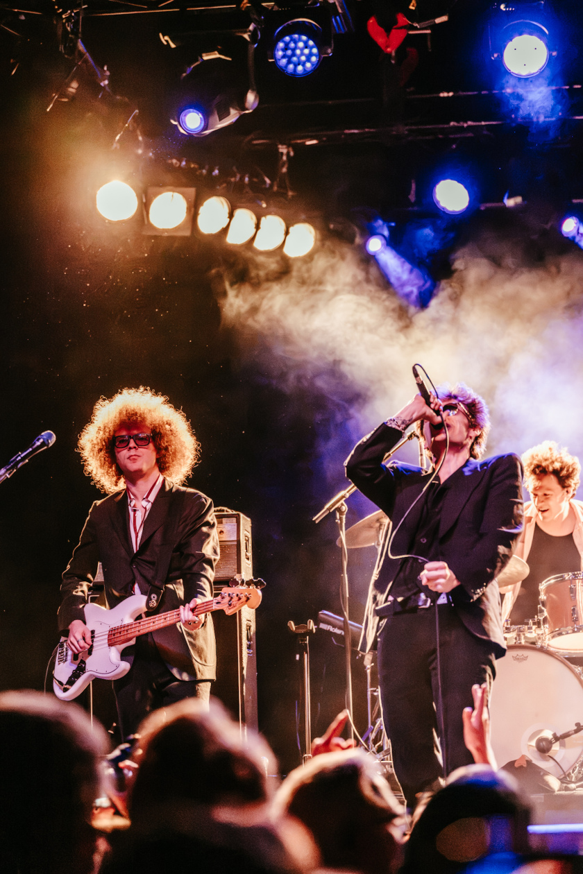 Die Indie-Shootingstars aus Chicago auf Deutschlandtour. – Brigitte Calls Me Baby.