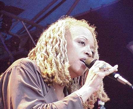 Cassandra Wilson – 50 Cent pro Minute ...