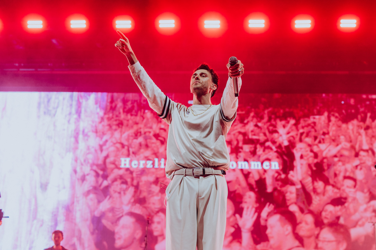 Auf großer "Deja Vu "-Tour. – Clueso.