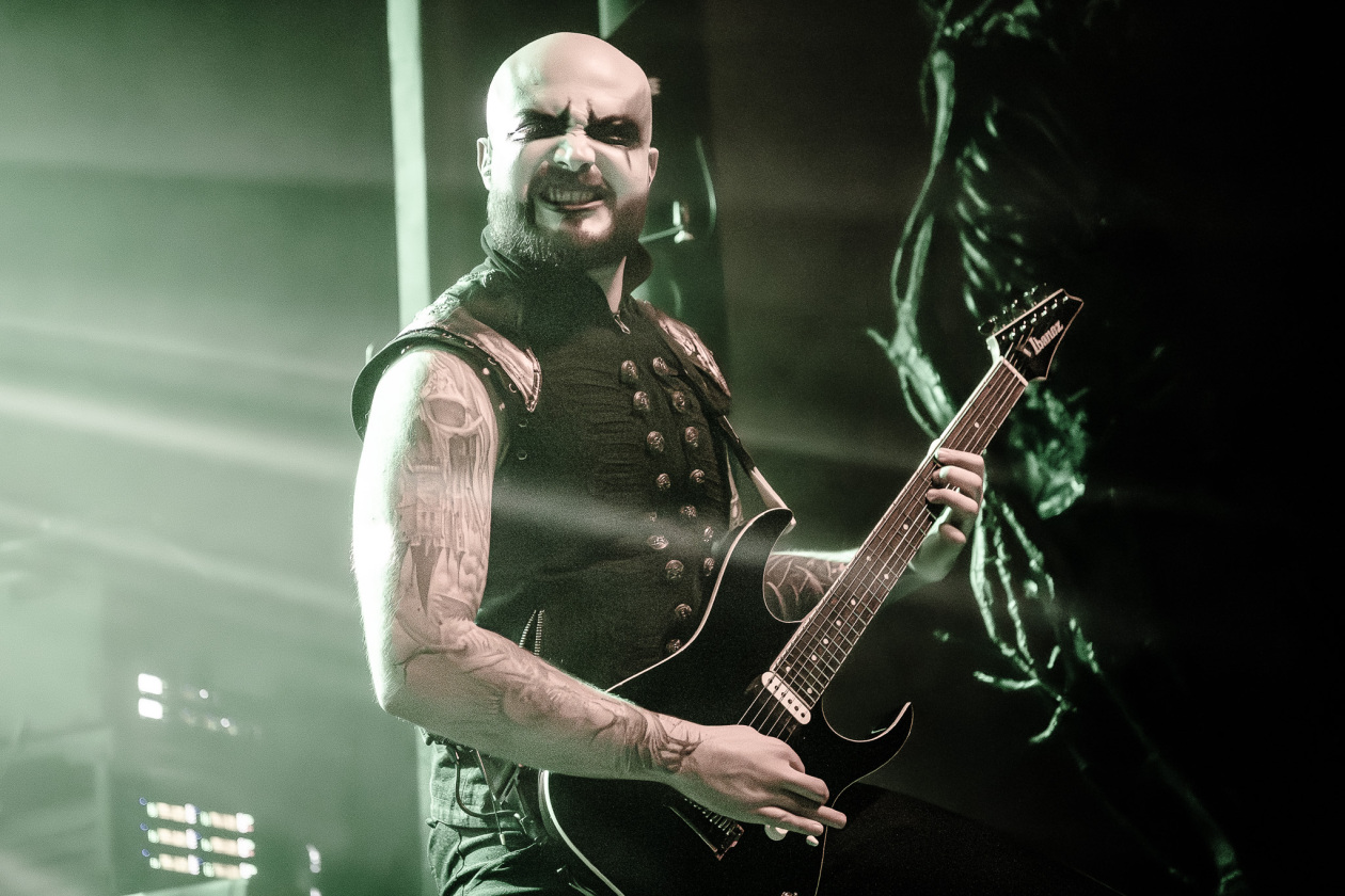 Schwärzer geht es kaum: Dani Filth und Band. – Cradle Of Filth