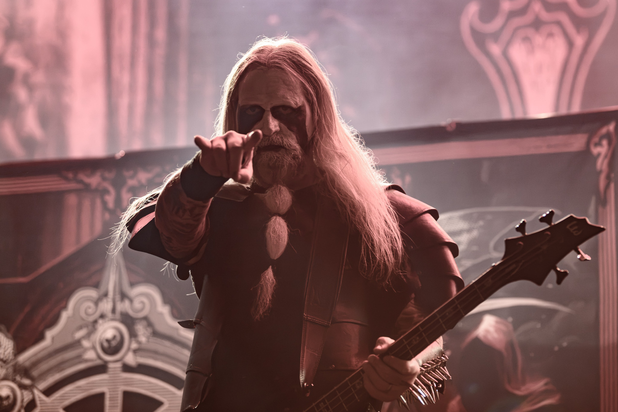 Die schwedische Band unterwegs mit Dimmu Borgir und Behemoth. – Dark Funeral.