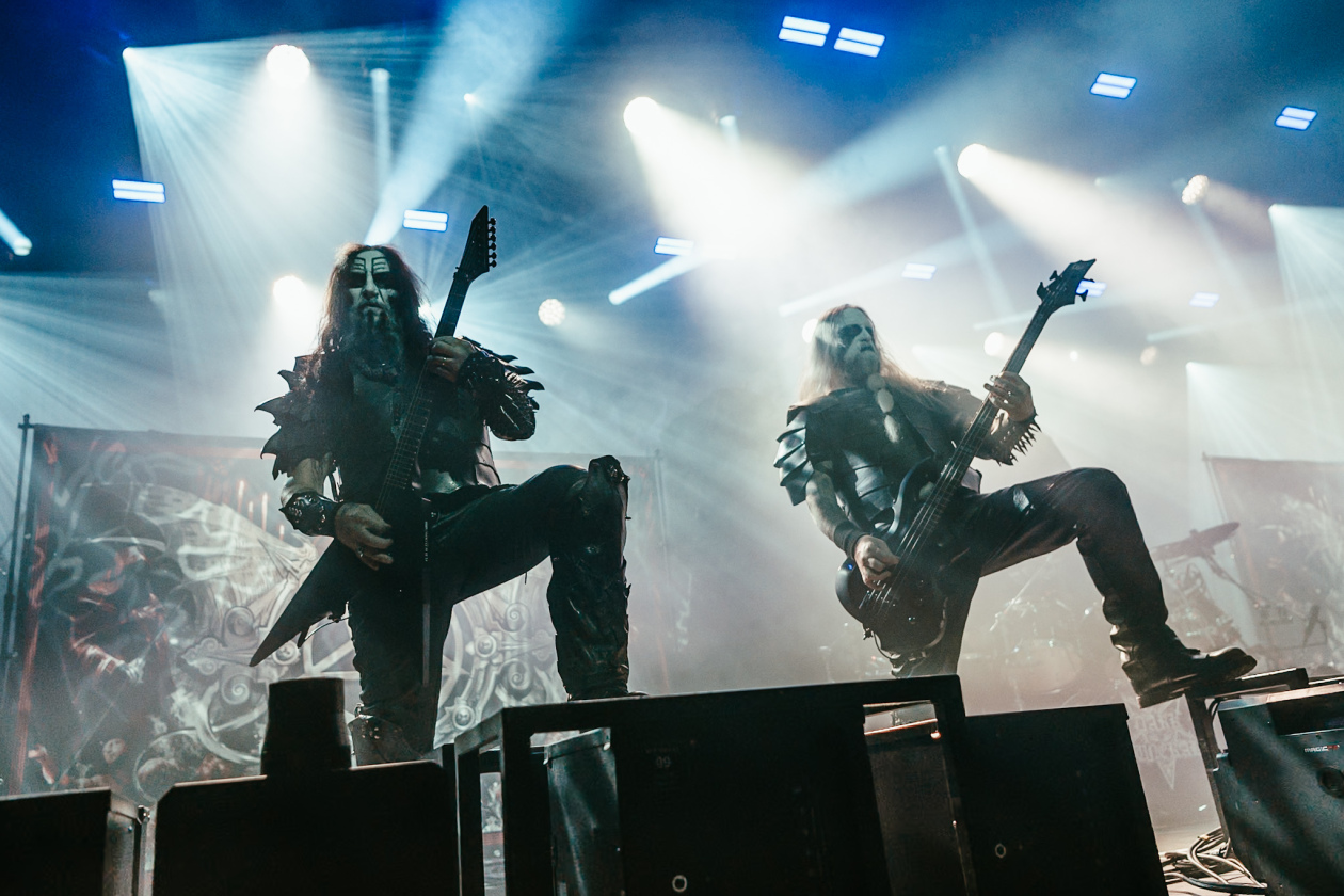 Die schwedische Band unterwegs mit Dimmu Borgir und Behemoth. – Dark Funeral.