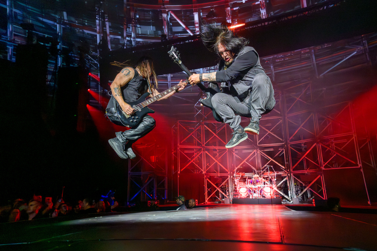 Disturbed – Disturbed.