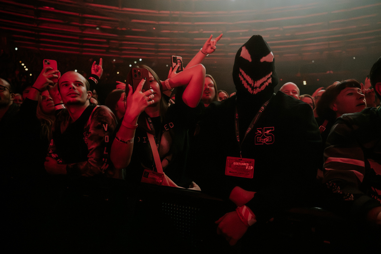 Disturbed – Disturbed.
