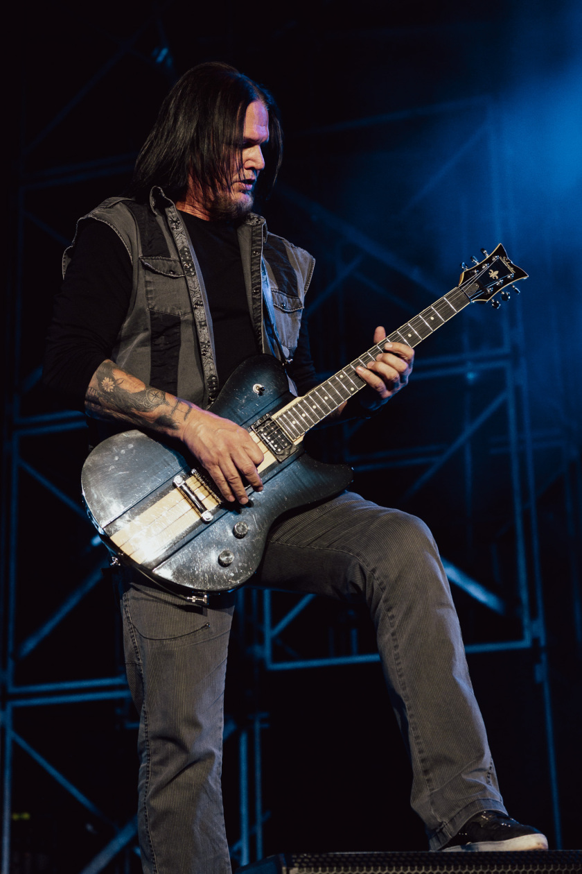 Disturbed – Disturbed.