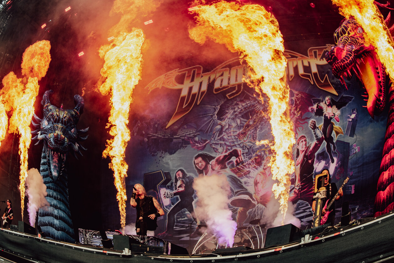 Schneller als ihre Schatten: die Extreme Power Metal-Truppe aus London auf dem Holy Ground. – DragonForce.