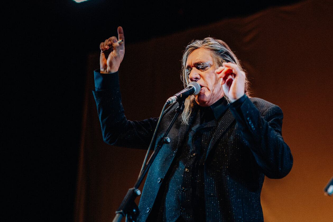 Einstürzende Neubauten – Blixa Bargeld,