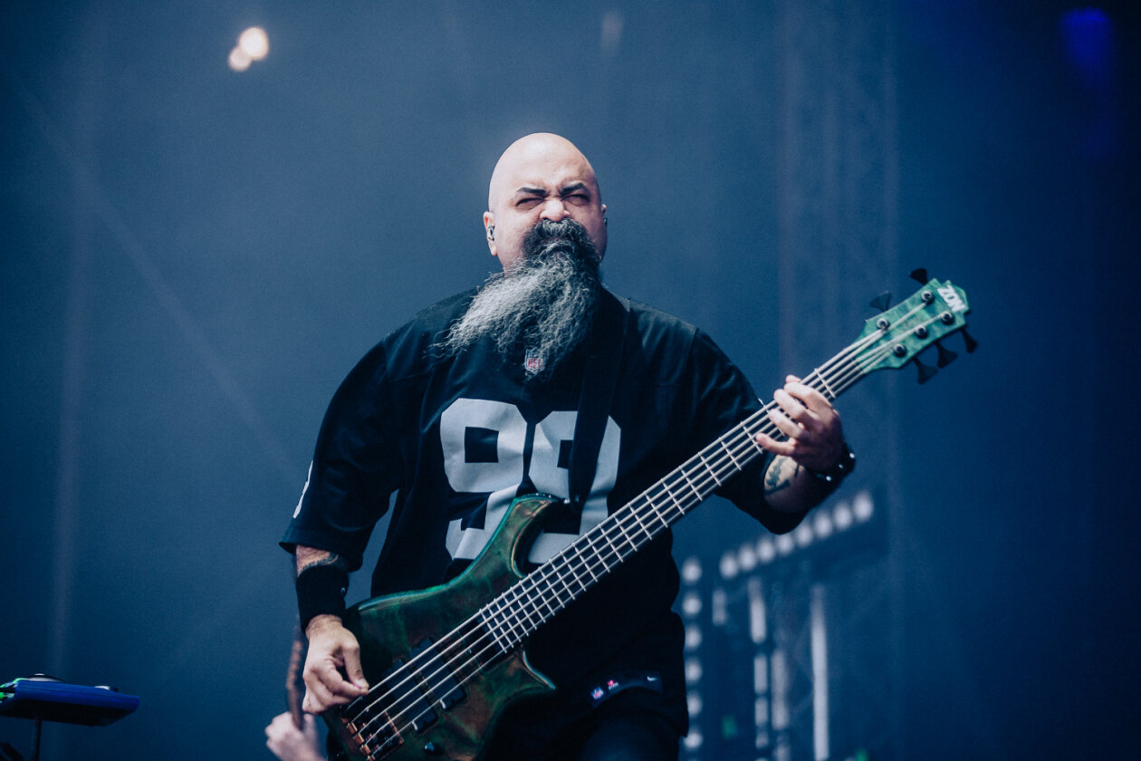 Fear Factory – Die Metal-Industrial-Legenden um Gitarrist Dino Cazares live am Ring. – Tony Campos.