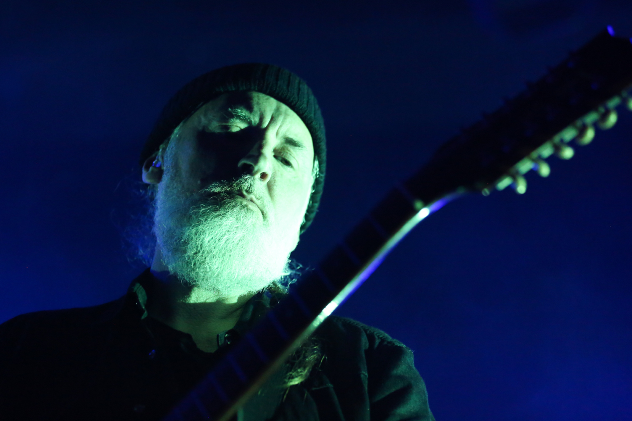 Fink (UK) – Mit dem aktuellen Album "The City Is Coming To Erase It All" auf Europatour. – Fink.