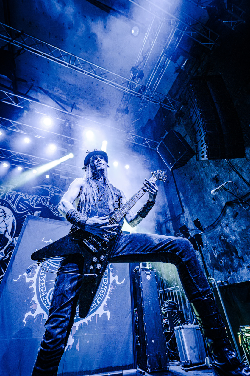 Die Folk-Metaller aus Helsinki live im Berliner Kesselhaus. – Finntroll.