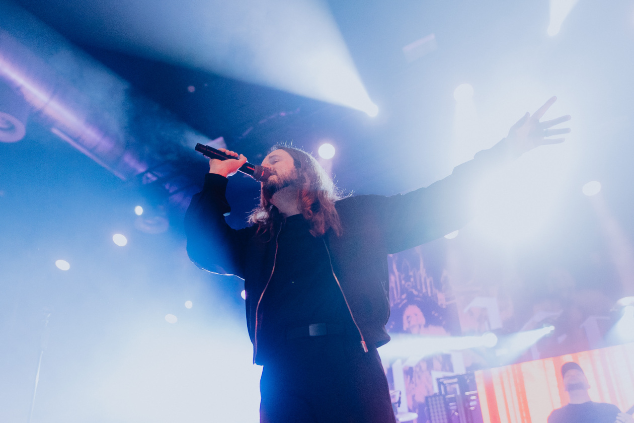 Die Meldodic Metalcore-Truppe aus Texas mit dem aktuellen Album "Lonely God" auf Tour. – Fit For A King.