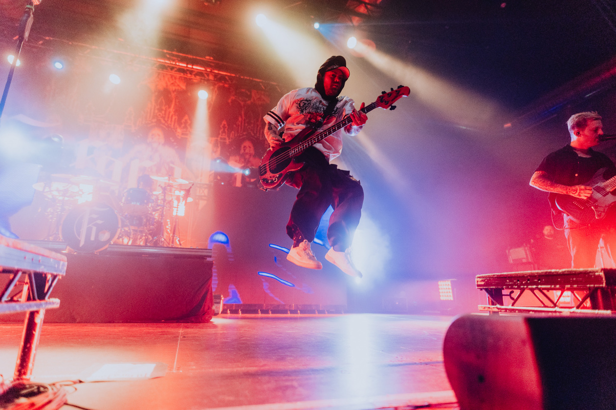 Die Meldodic Metalcore-Truppe aus Texas mit dem aktuellen Album "Lonely God" auf Tour. – Fit For A King.