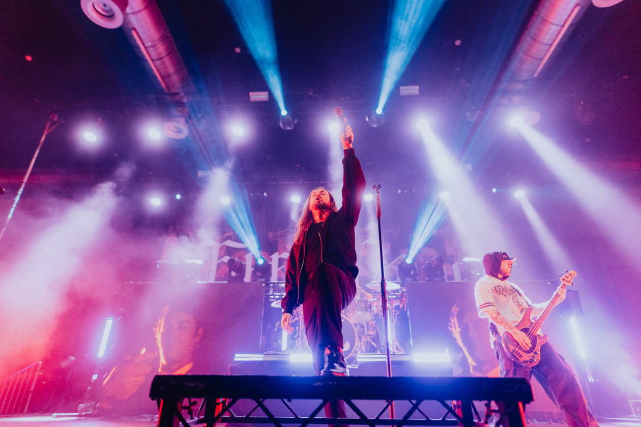 Die Meldodic Metalcore-Truppe aus Texas mit dem aktuellen Album "Lonely God" auf Tour. – Fit For A King.