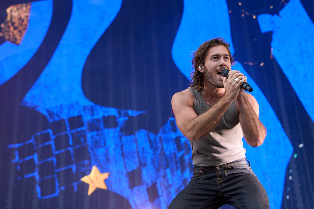 Zehn Jahre Festival in der Hauptstadt: IVE, The Last Dinner Party, Ashnikko, Mico, Inji u.v.a. feiern mit. – Benjamin Ingrosso.