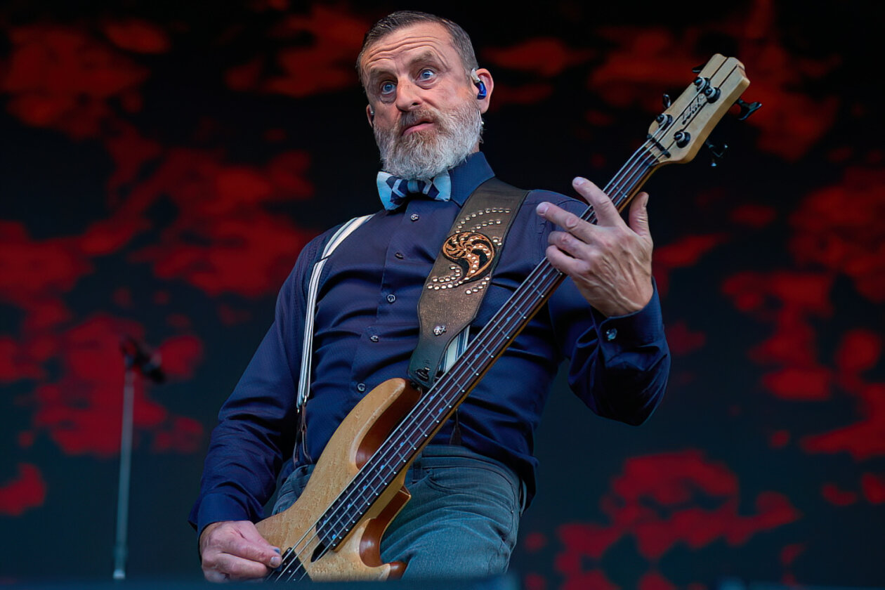 Progressive-Legenden on tour: Maynard James Keenan, Adam Jones, Danny Carey und Justin Chancellor in Europa. – Justin Chancellor.