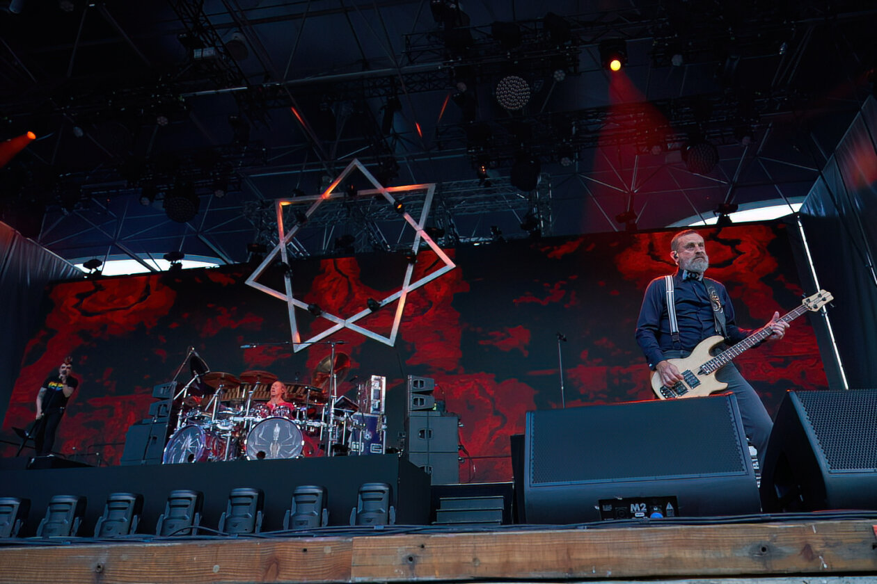 Progressive-Legenden on tour: Maynard James Keenan, Adam Jones, Danny Carey und Justin Chancellor in Europa. – Tool.