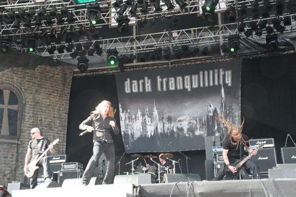 Die Schweden gehen sich auf der Bühne weitgehend aus dem Weg. – 