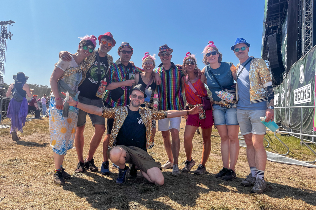 Sonne satt in Scheeßel: Rise Against, Electric Callboy, Biffy Clyro, Olli Schulz, The Prodigy, Hot Water Music u.a. – Familienausflug.