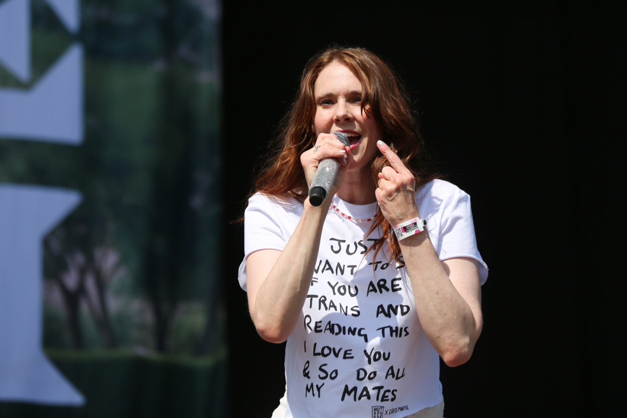 Sonne satt in Scheeßel: Rise Against, Electric Callboy, Biffy Clyro, Olli Schulz, The Prodigy, Hot Water Music u.a. – Kate Nash.