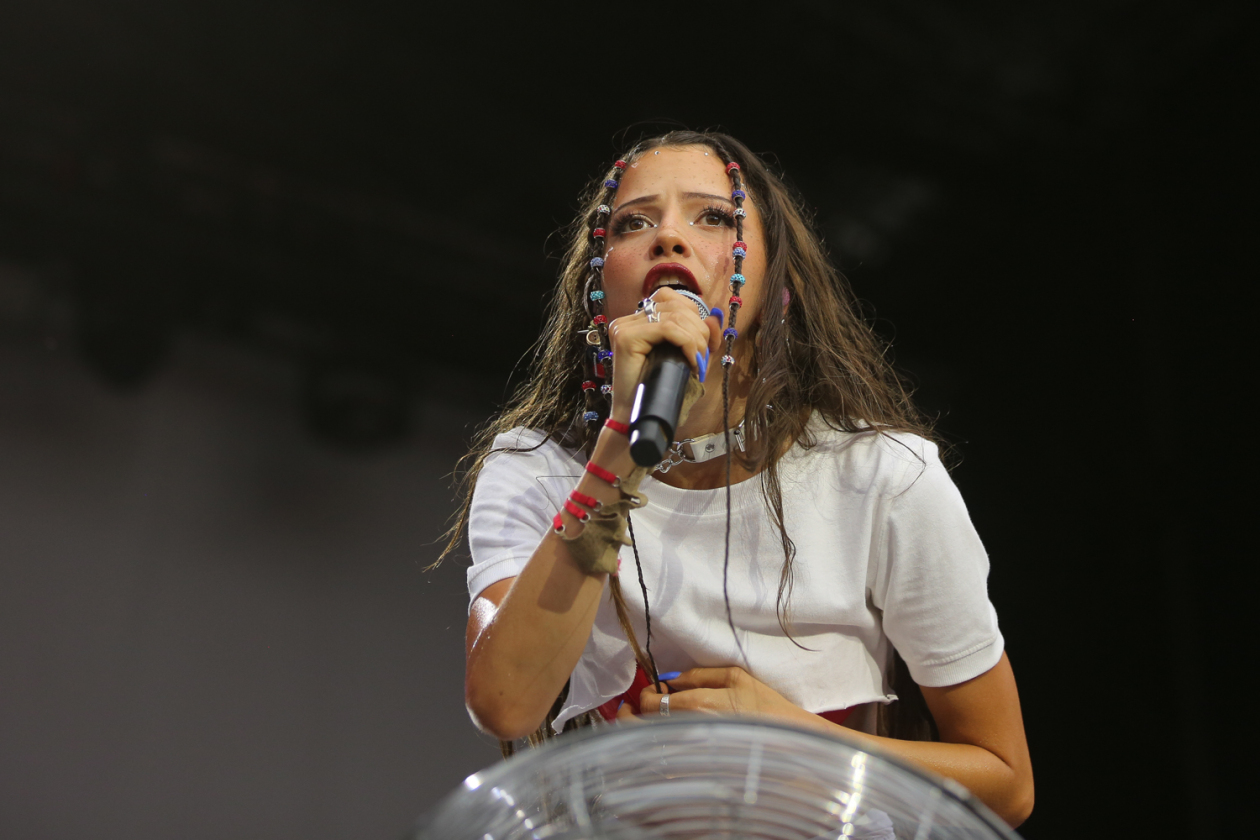 Sonne satt in Scheeßel: Rise Against, Electric Callboy, Biffy Clyro, Olli Schulz, The Prodigy, Hot Water Music u.a. – Nina Chuba.