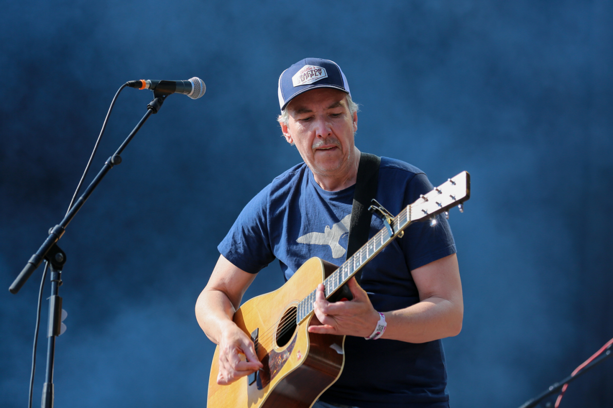 Sonne satt in Scheeßel. Es ist angerichtet!: Rise Against, Biffy Clyro, Olli Schulz, Hot Water Music u.a. – Olli Schulz.