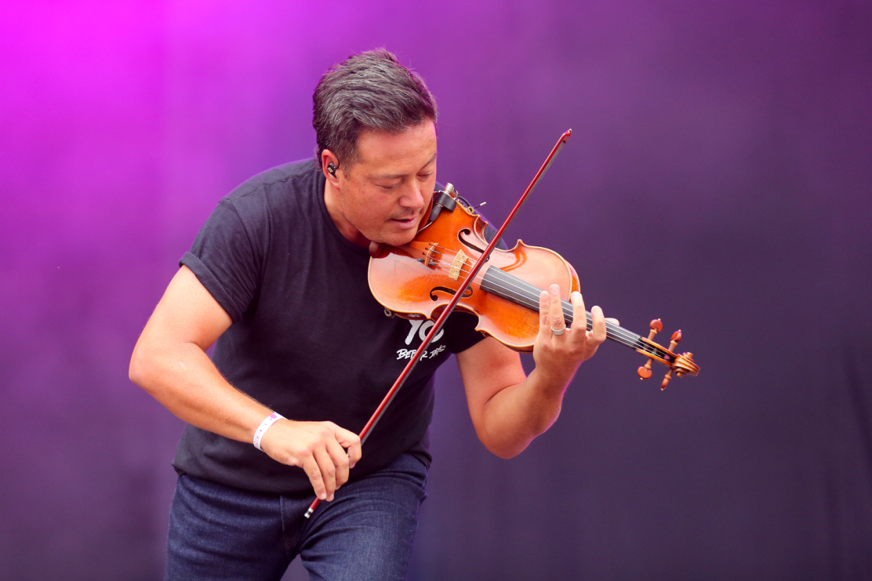 Sonne satt in Scheeßel: Rise Against, Electric Callboy, Biffy Clyro, Olli Schulz, The Prodigy, Hot Water Music u.a. – Yellowcard.